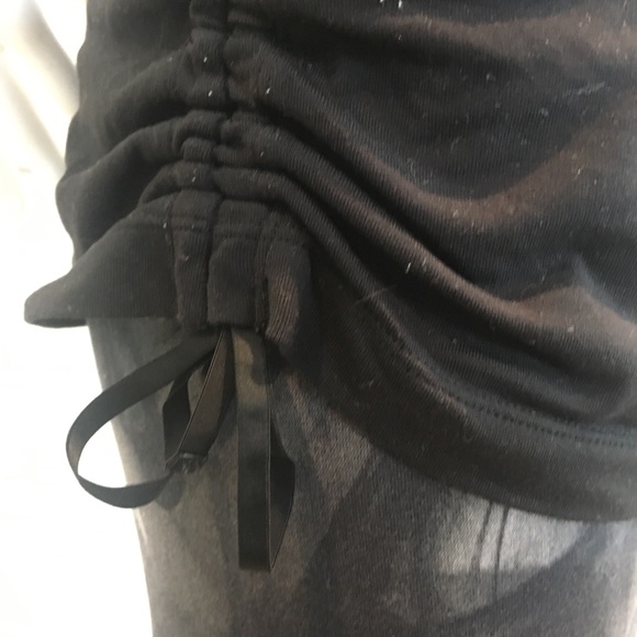 Lucy exercise top with side ruching. - Picture 7 of 7